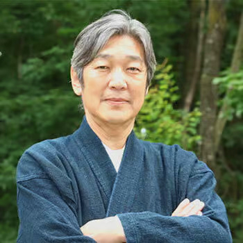 プロフィール